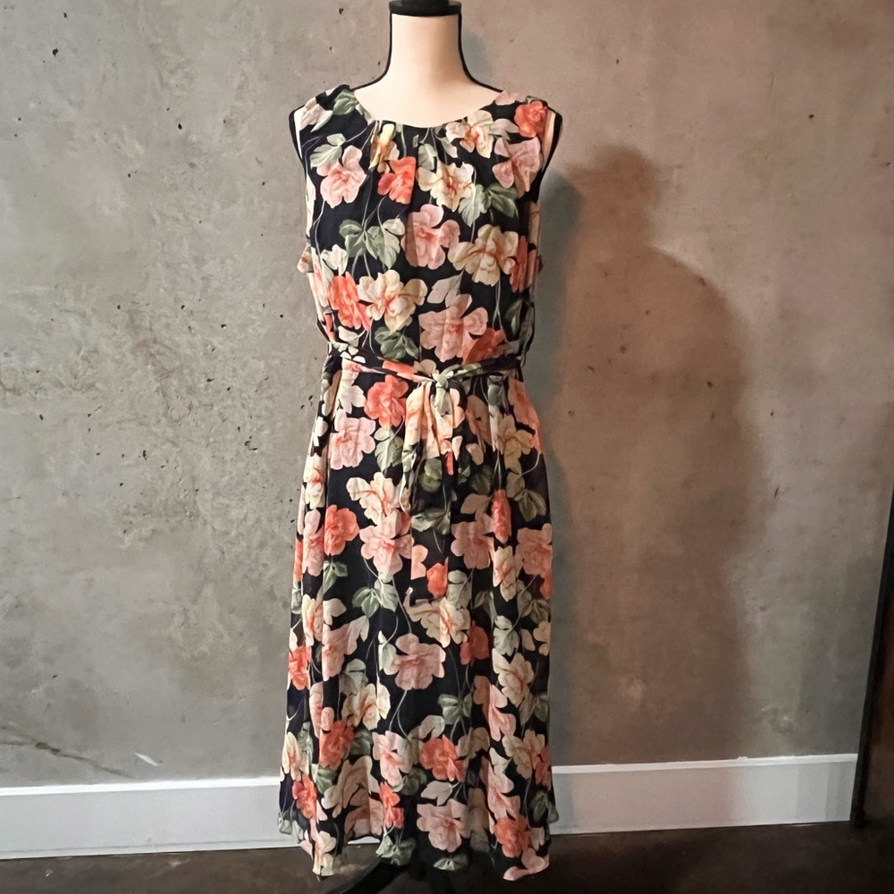 R&K Navy Floral Sleeveless Midi Dress with Peach & Cream Blooms